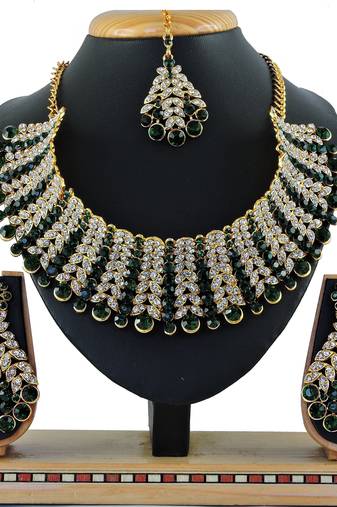 Green designer function wear ad necklace set