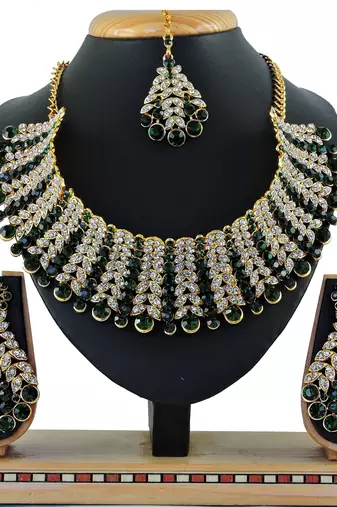 Green designer function wear ad necklace set