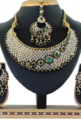 Green designer function wear ad necklace set