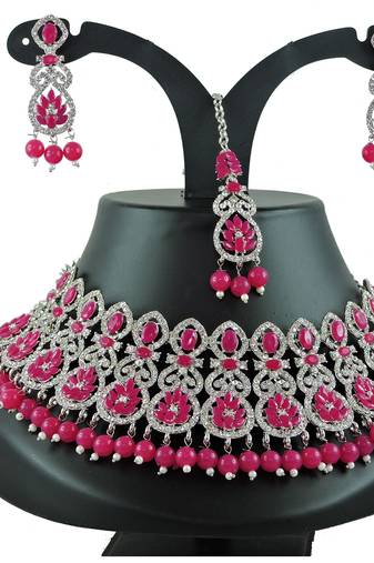 Red designer function wear ad necklace set