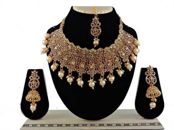 Gold designer function wear ad necklace set 1
