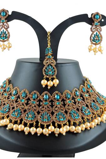Turquoise designer function wear ad necklace set