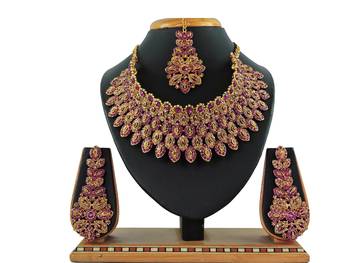 Multicolor designer function wear ad necklace set 1