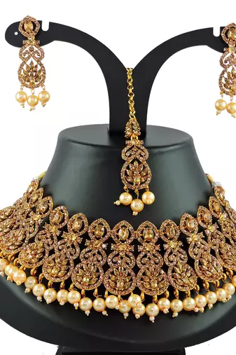 Gold designer function wear ad necklace set