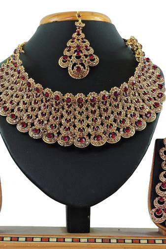 Maroon designer function wear ad necklace set