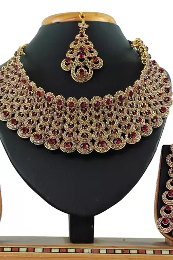 Maroon designer function wear ad necklace set