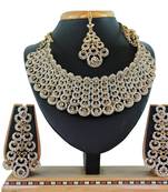 Multicolor designer function wear ad necklace set