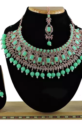Green designer function wear ad necklace set