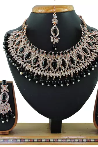 Black designer function wear ad necklace set