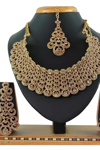 Gold designer function wear ad necklace set