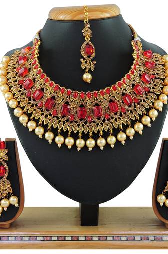 Red designer function wear ad necklace set