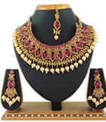 Multicolor designer function wear ad necklace set