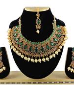 Green designer function wear ad necklace set