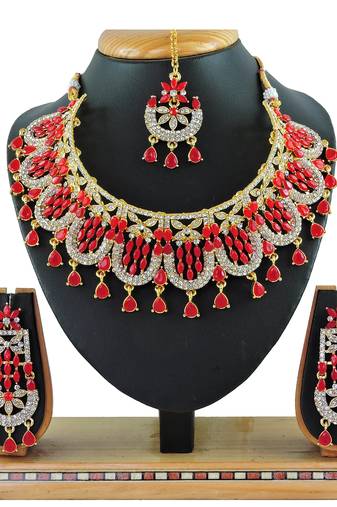 Red designer function wear ad necklace set