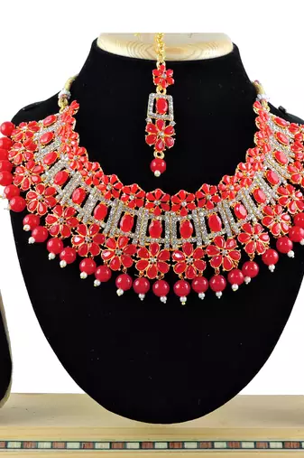 Red designer function wear ad necklace set