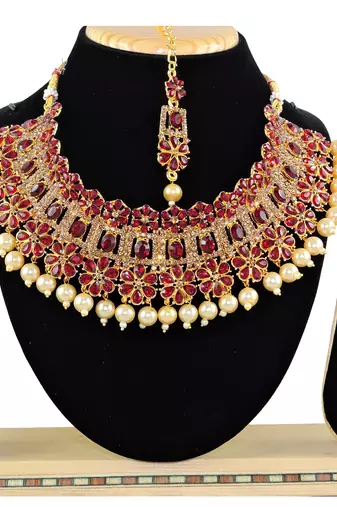 Maroon designer function wear ad necklace set