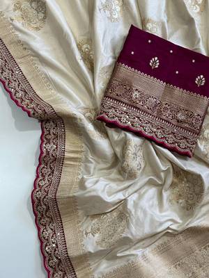 Off-White Color Premium Heavy Dola Silk Wedding Saree 1