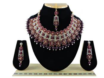 Multicolor designer function wear ad necklace set 1