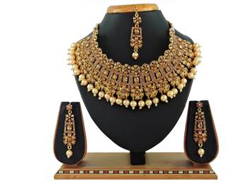 Gold designer function wear ad necklace set 1
