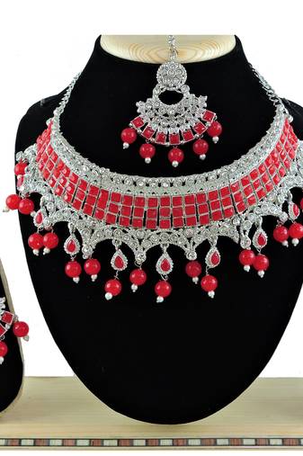 Red designer function wear ad necklace set