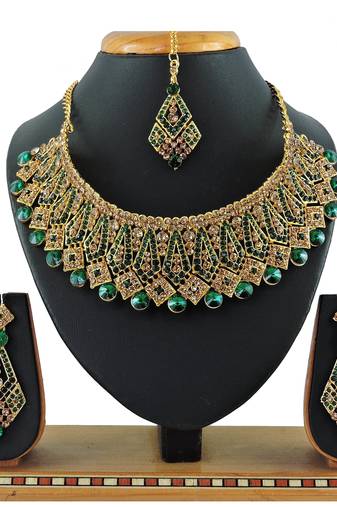 Green designer function wear ad necklace set