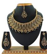 Black designer function wear ad necklace set