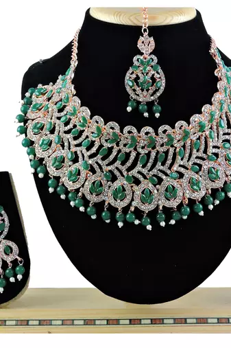 Green designer function wear ad necklace set