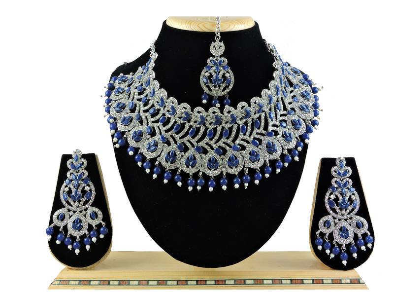 Blue designer function wear ad necklace set