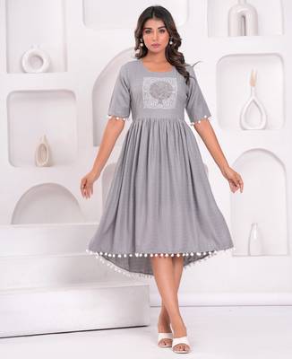 Hand block rayon dobby fabric shot  high-low dress 1