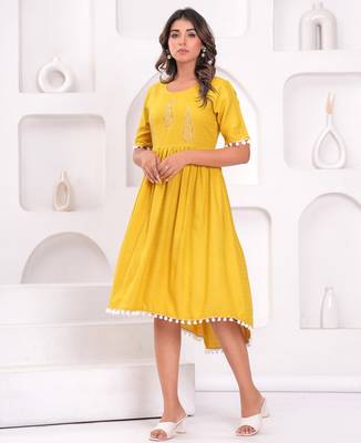 Hand block rayon dobby fabric shot  high-low dress 5