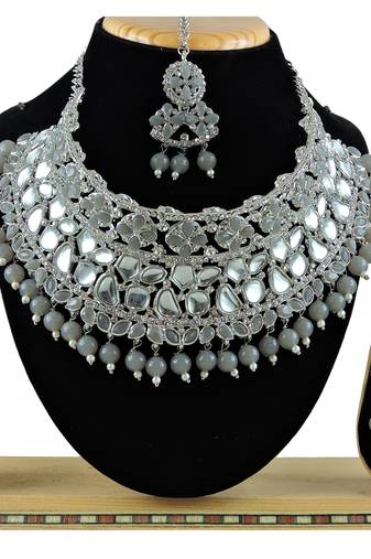 Grey designer function wear ad necklace set