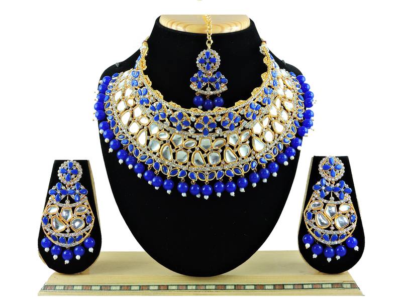 Blue designer function wear ad necklace set