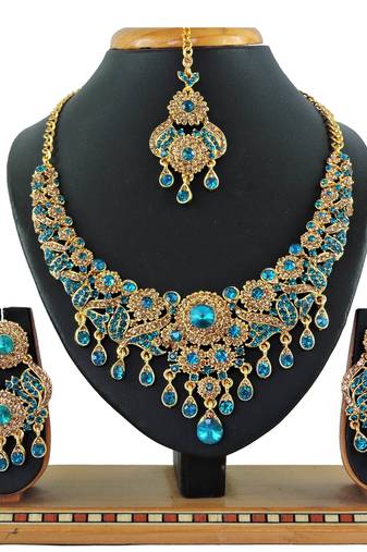 Turquoise designer function wear ad necklace set