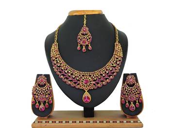 Multicolor designer function wear ad necklace set 1