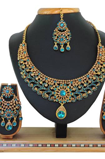 Turquoise designer function wear ad necklace set