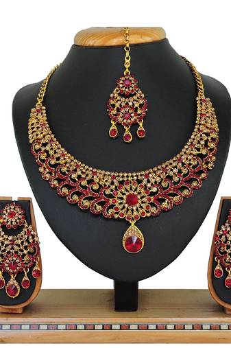 Maroon designer function wear ad necklace set