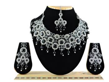 Black designer function wear ad necklace set 1