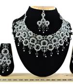 Black designer function wear ad necklace set