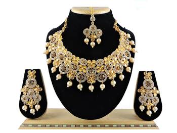 Multicolor designer function wear ad necklace set 1