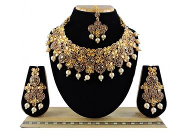 Gold designer function wear ad necklace set 1