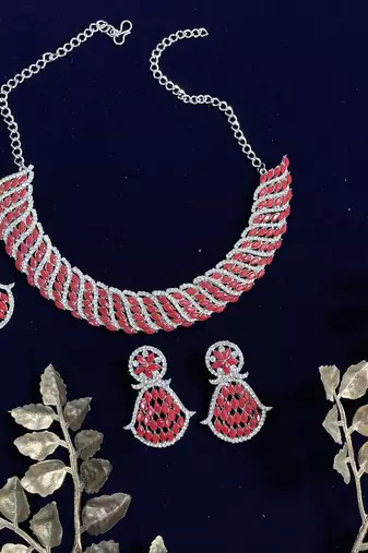 Red designer function wear ad necklace set