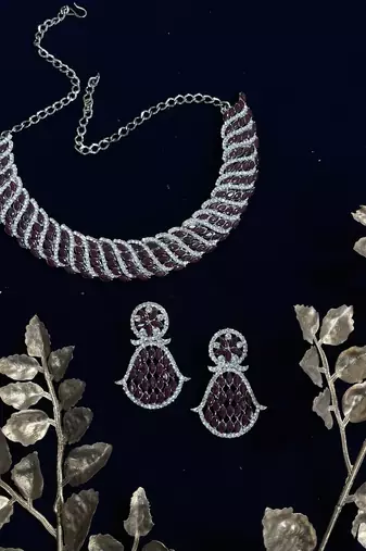 Multicolor designer function wear ad necklace set