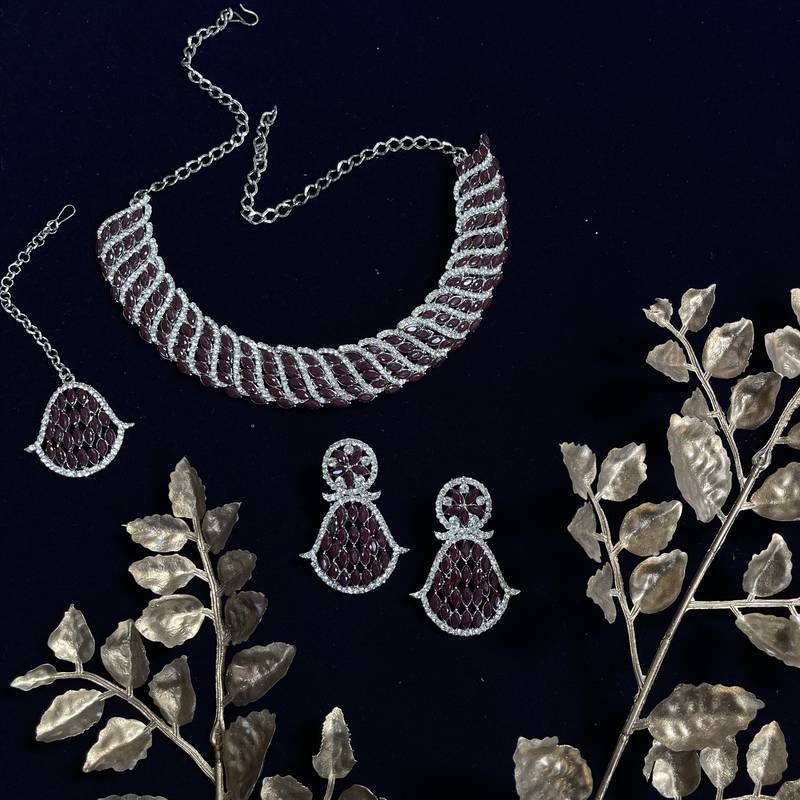 Multicolor designer function wear ad necklace set