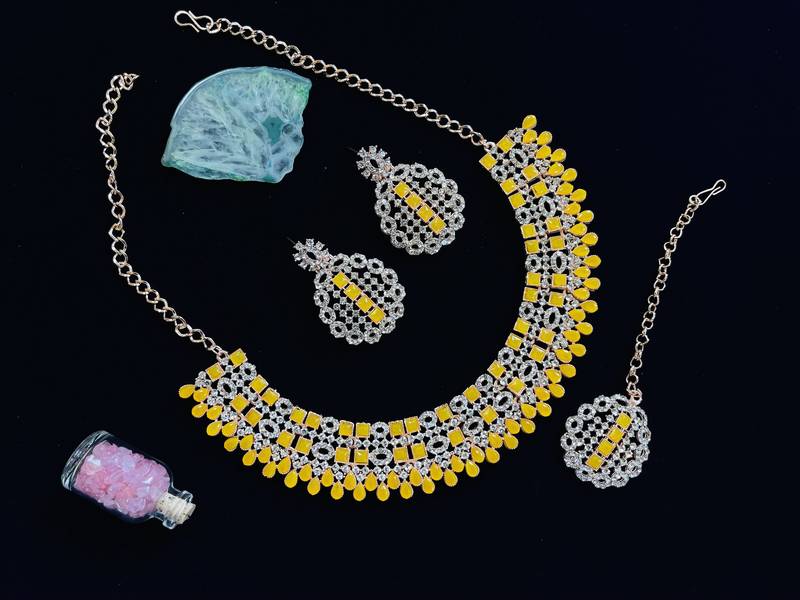 Yellow designer function wear ad necklace set