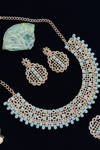 Turquoise designer function wear ad necklace set