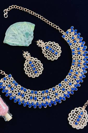 Blue designer function wear ad necklace set