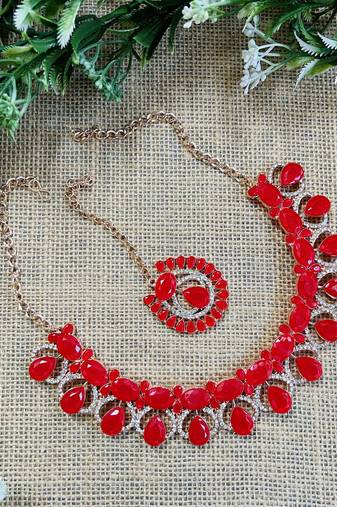 Red designer function wear ad necklace set