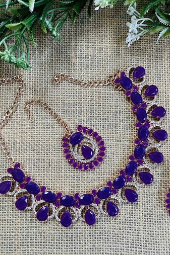 Purple designer function wear ad necklace set