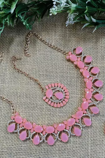 Pink designer function wear ad necklace set