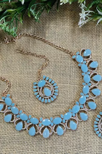 Turquoise designer function wear ad necklace set